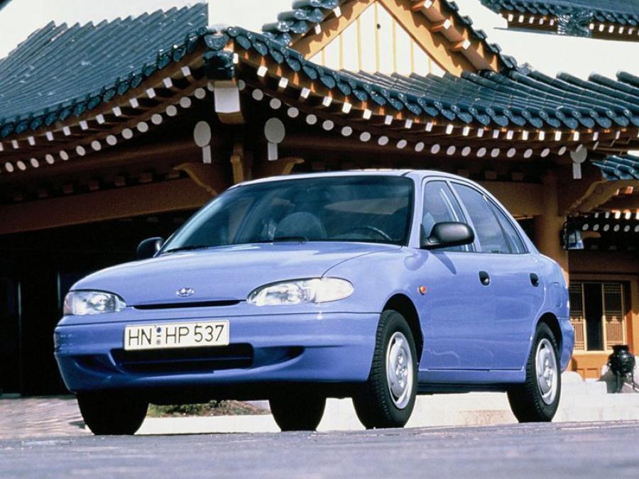  Hyundai Accent Sedan 1994 года  (фото 3 из 3)